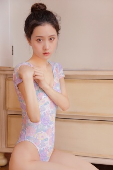 大女侠与小郎中